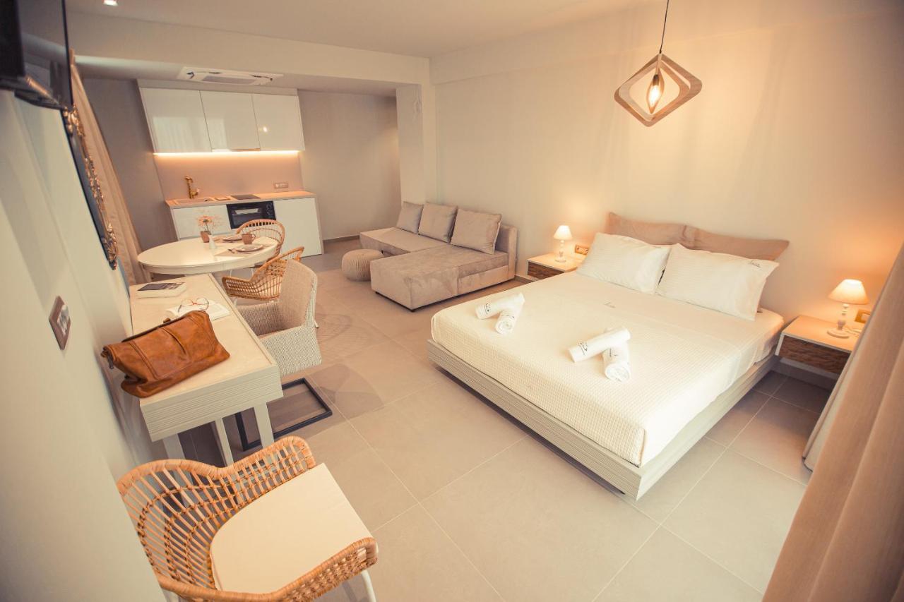Io Luxury Pool & Hot Tub Suites Preweza Zewnętrze zdjęcie