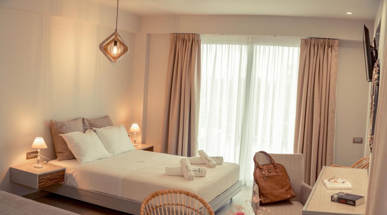 Io Luxury Pool & Hot Tub Suites Preweza Zewnętrze zdjęcie