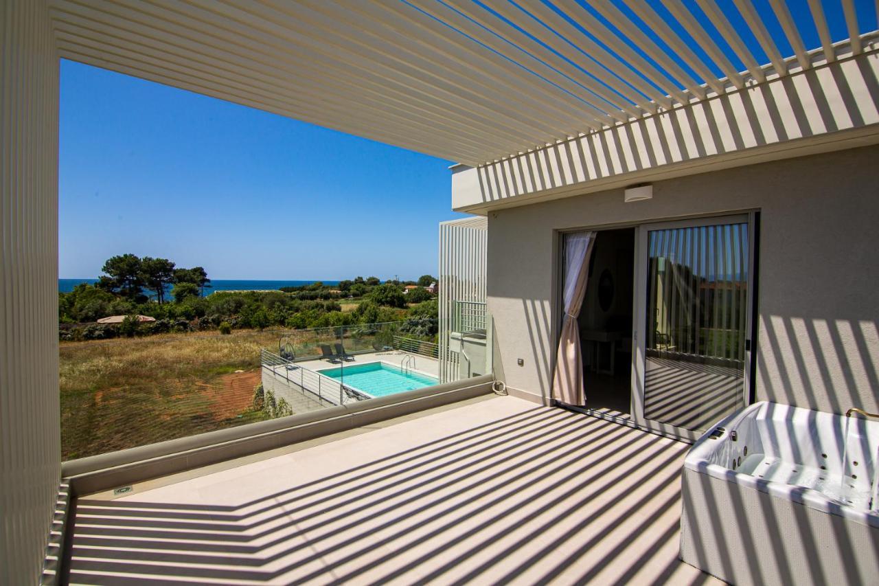 Io Luxury Pool & Hot Tub Suites Preweza Zewnętrze zdjęcie